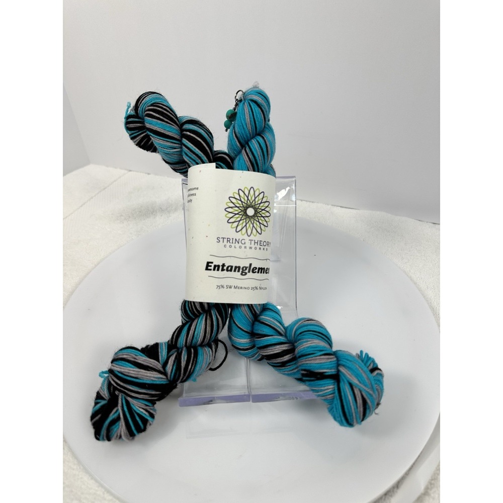 String Theory Colorworks Entanglement Superwash Self Striping Sock Yarn 75/25